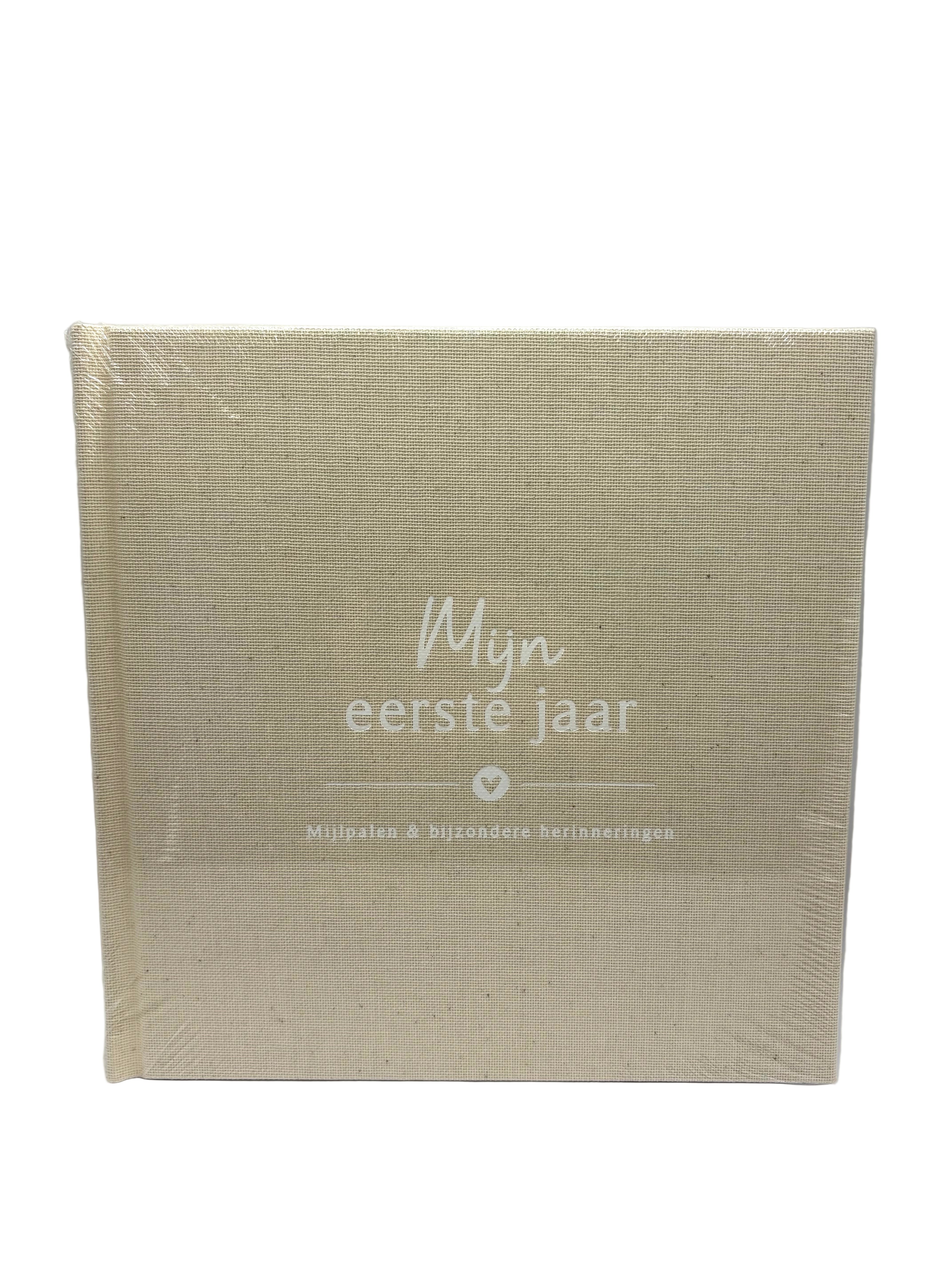 Mijn eerste jaar invulboek.